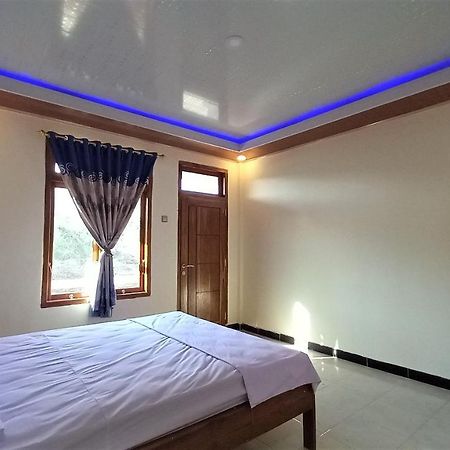 Benedict Guesthouse By Mori Hospitality Labuan Bajo Buitenkant foto