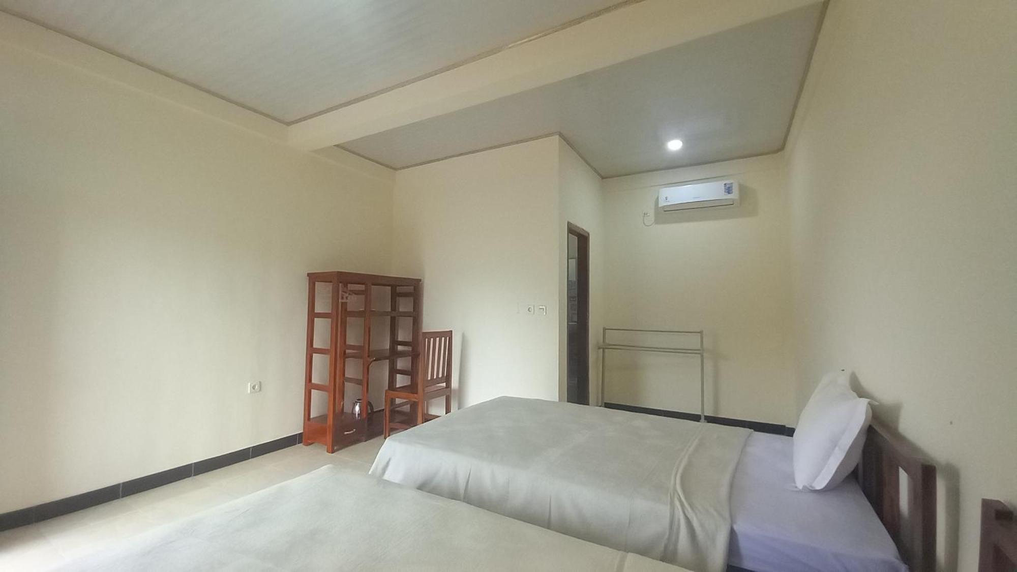 Benedict Guesthouse By Mori Hospitality Labuan Bajo Buitenkant foto